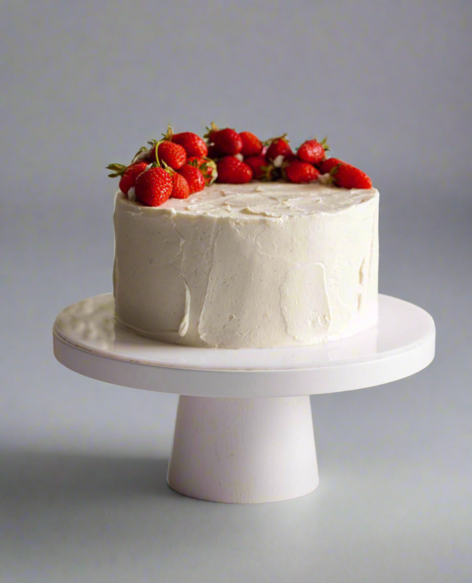 Keto Vanilla Strawberry Cake