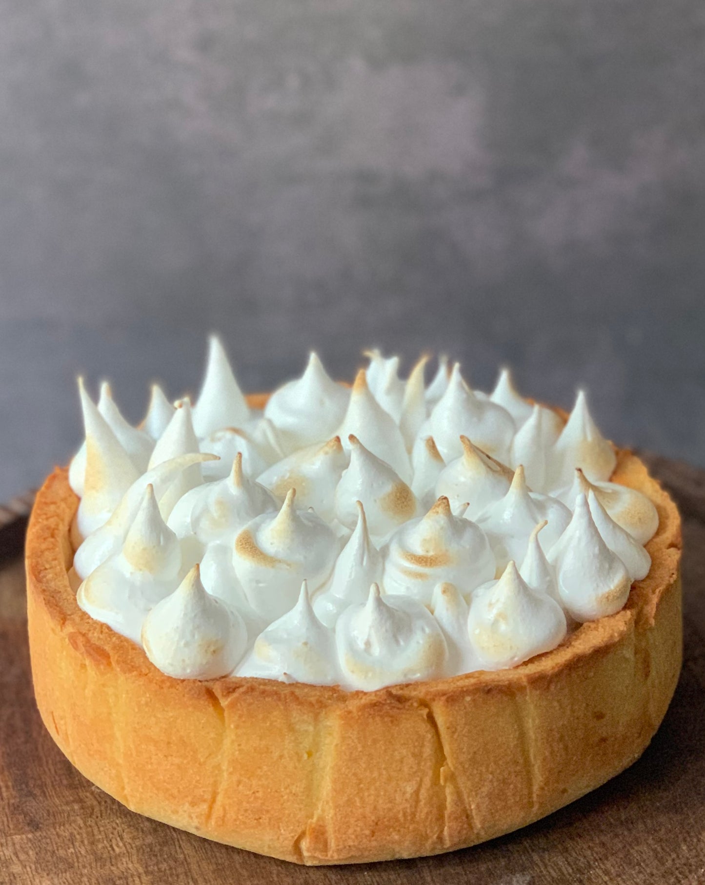 Keto lemon meringue pie
