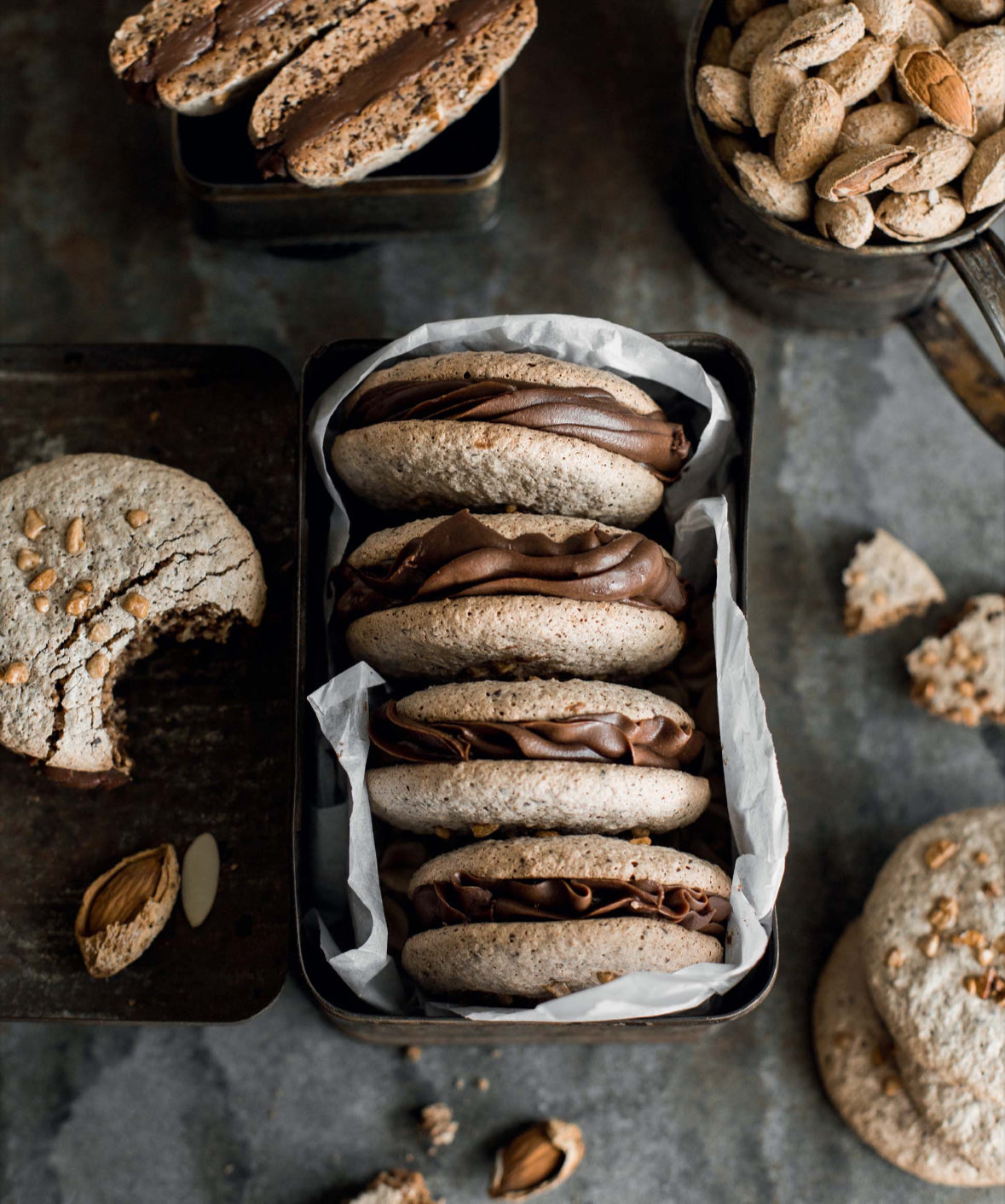 Chocolate macarons