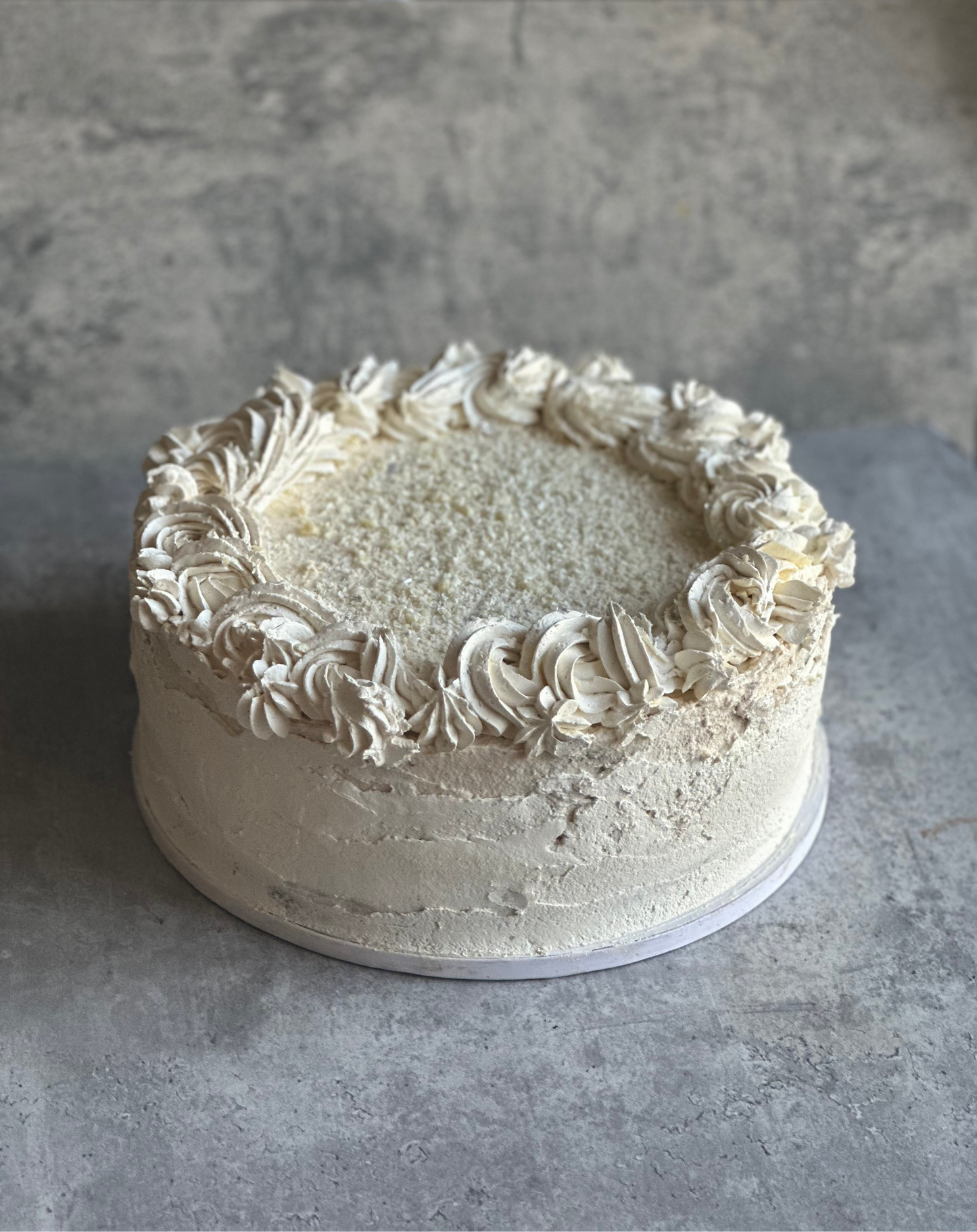 Vegan vanilla cake