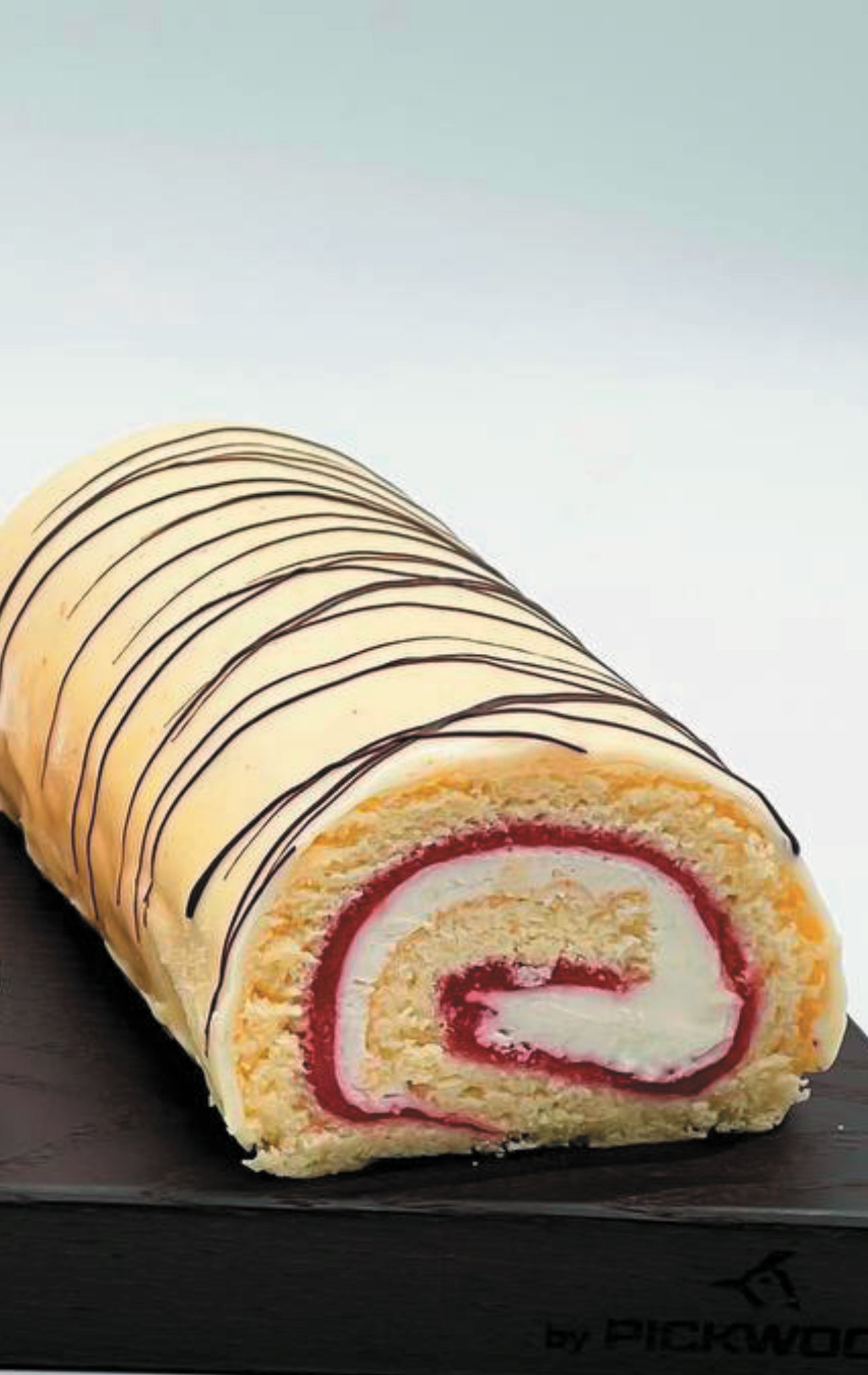 Low calorie Vanilla strawberry Swiss Roll