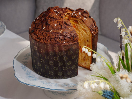 Wholemeal Easter Kulitch with mango