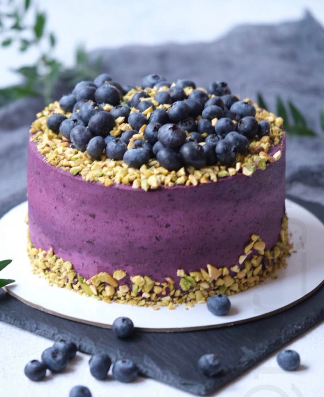 Gluten-free Very Berry Vegan Cake