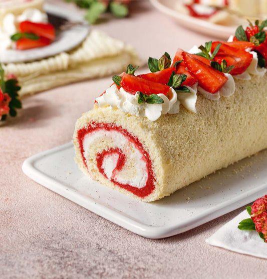 Low calorie Vanilla strawberry Swiss Roll