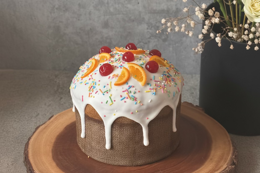 Classic Easter Kulitch with meringue ( No Yeast)