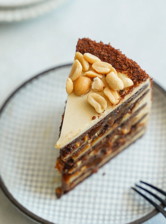 vegan snickers cake