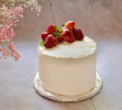 Low Calorie/High Protein Vanilla Strawberry Cake
