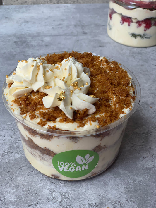 Vegan Honey cake in a cup